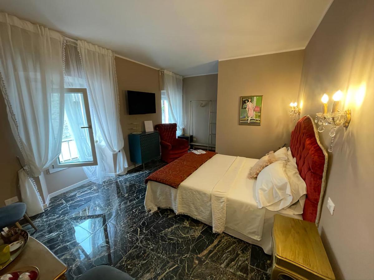 Prestige Suite Via Romagnoli Sirmione Exteriér fotografie